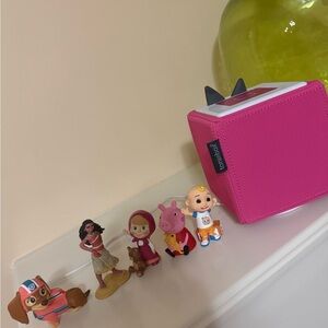 Tonie box with Characters